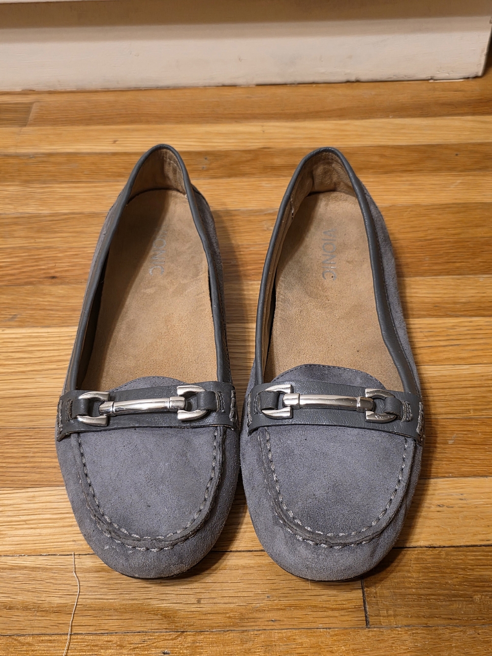 Women's Vionic 8.5 Gray Suede Oethotic Comfort Penny Loafers Flats